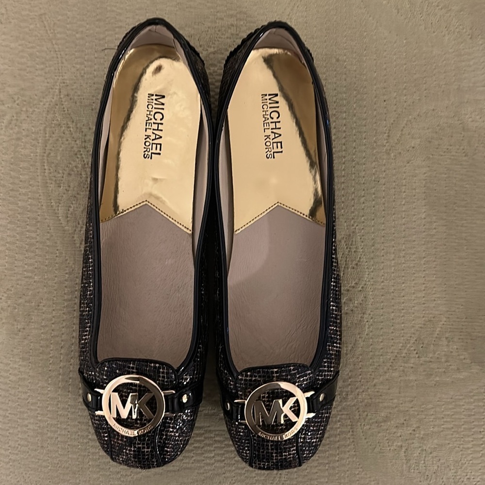 MICHAEL KORS FULTON FLATS
